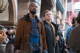 L-R: Yahya / John (Jamie Foxx) and Robin of Loxley (Taron Egerton)