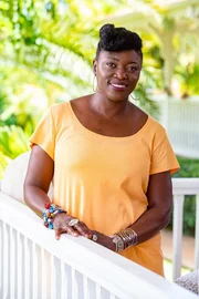 Andi Osho (Precious Abellard).