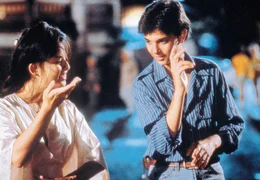Daniel (Ralph Macchio, r.)