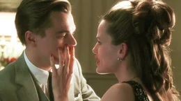 Cheryl Ann (Jennifer Garner) verdreht Frank (Leonardo DiCaprio) den Kopf..