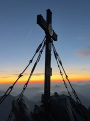 Das Gipfelkreuz des Großglockners.