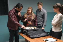 L-R: Damien (Mathieu Lorain Dignard), Nicole (Genevi&egrave;ve Schmidt), Pierre-Paul Daoust (Alexandre Landry), Linda (Florence Longpr&eacute;)