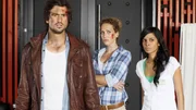 Als sie in die Klinik zurückkehren, finden Ben (Tom Beck), Petra (Claudia Hiersche, M.) und Miriam (Collien Fernandes) den Leiter der Klinik, Prof. Dr. Steiner, tot in seinem Büro vor.