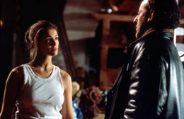 Nadia Far&egrave;s als Fanny Ferreira, Jean Reno als Pierre Niemans