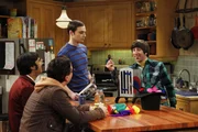 Howard bereit sich auf einen Auftritt als Zauberer beim Geburtstag seines Cousins vor. Leonard, Sheldon und Raj sind seine ersten Zuschauer.