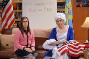 Drehen die letzte Folge von "Spa&szlig; mit Flaggen": Sheldon (Jim Parsons, r.) und Amy (Mayim Bialik, l.) ...