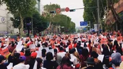 In Seoul demonstrieren Frauen gegen illegale Videoaufnahmen auf öffentlichen Toiletten. In Seoul demonstrieren Frauen gegen illegale Videoaufnahmen auf öffentlichen Toiletten.