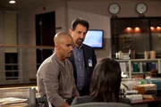 Ermitteln in einem neuen Fall: Rossi (Joe Mantegna, M.), Morgan (Shemar Moore, l.) und Prentiss (Paget Brewster, r.) ... Ermitteln in einem neuen Fall: Rossi (Joe Mantegna, M.), Morgan (Shemar Moore, l.) und Prentiss (Paget Brewster, r.) ...