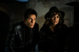 Nachdem eine Serie von Morden die Welt ersch&uuml;ttert, wird Derek (Ben Stiller, l.) beauftragt, mit dem ehemaligen Model Valentina Valencia (Pen&eacute;lope Cruz, r.) den T&auml;ter aufzusp&uuml;ren. Dabei m&uuml;ssen sie tief in die geheimnisumwobene Gesellschaft der Stars eintauchen ...