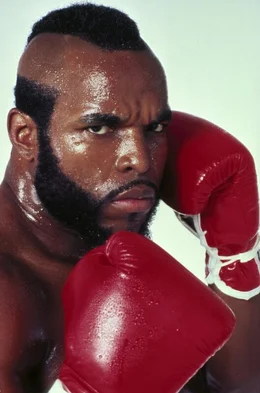 Gro&szlig;maul Clubber Lang (Mr. T) kommt ebenso wie Rocky von ganz unten und schafft es, dem nachl&auml;ssig gewordenen Weltmeister eine Lektion zu erteilen.
