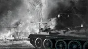 In einem computergenerierten Bild wird ein Archivbild eines T34-Panzers aus der Schlacht von Kursk zum Leben erweckt. (National Geographic)