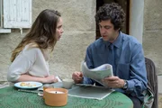 Zwischen Chlo&eacute; (Marie-Ange Casta) und Ben (Max Boublil) kommt es zum Streit.