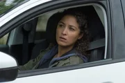 Die Polizistin Manon (Shemss Audat) will verhindern, dass noch mehr Menschen zu Schaden kommen. Sie bleibt Thomas (Ioan Gruffudd) auf den Fersen. Die Polizistin Manon (Shemss Audat) will verhindern, dass noch mehr Menschen zu Schaden kommen. Sie bleibt Thomas (Ioan Gruffudd) auf den Fersen.