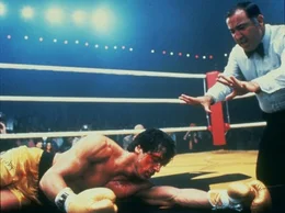 Kann Rocky (Silvester Stallone) den Kampf doch noch gewinnen?