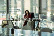 Gennaros Finanzverwalterin Tiziana (Daniele Ioia), die seine „legalen“ Geschäfte organisiert.