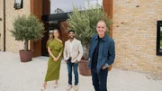 Zara (l.) mit Giuliano (m.) und Kevin McCloud (r.) Zara (l.) mit Giuliano (m.) und Kevin McCloud (r.)