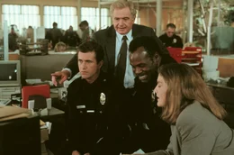 L-R: Roger Murtaugh (Danny Glover), Leo Getz (Joe Pesci), Martin Riggs (Mel Gibson), Lorna Cole (Rene Russo)