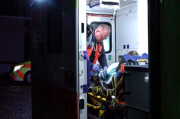 Rettungssanit&auml;ter und Not&auml;rzte bekommen zu sp&uuml;ren, dass die Notaufnahmen immer &ouml;fter &uuml;berlaufen sind und keine Patienten aufnehmen k&ouml;nnen.