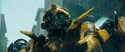 Die Autobots und Decepticons sind auf der Suche nach einem geheimnisvollen W&uuml;rfel, der den entscheidenden Ausschlag im endg&uuml;ltigen Kampf Gut gegen B&ouml;se geben soll ...