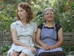 Pascale Arbillot, Mimouna Hadji
