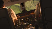 CGI NACHSTELLUNG: Blick aus dem Cockpit des Continental Express Fluges 2574, der in einer Spirale auf den Boden zusteuert, w&auml;hrend er abst&uuml;rzt.