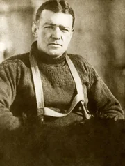 Sir Ernest Shackleton, Antarctica, 1914. Imperial Trans-Antarctic Expedition 1914-1916 (Weddell Sea Party).  (Photo by Royal Geographical Society via Getty Images)