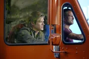 Schaffen sie es noch rechtzeitig, die Welt vor dem Ausbruch eines Killersvirus zu bewahren? MacGyver (Lucas Till, l.) und Jack Dalton (George Eads, r.)