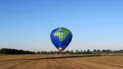 Drei Monate Arbeit an Hülle, Korb und Brenner. Dann kann der Heißluftballon endlich abheben.