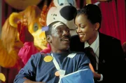 Axel Foley (Eddie Murphy), Janice (Theresa Randle)
