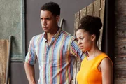 Die Geschwister Daniel Thomson (Royce Pierreson) und Lucy Thompson (Natalie Gumede) sind schockiert von den Geschehnissen. Beide glauben, dass ihr Vater durchaus von dem Geist Mama Beth ermordet worden sein kann. Die Geschwister Daniel Thomson (Royce Pierreson) und Lucy Thompson (Natalie Gumede) sind schockiert von den Geschehnissen. Beide glauben, dass ihr Vater durchaus von dem Geist Mama Beth ermordet worden sein kann.