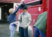 Ein Geschenk zum Round-up: Amber Marshall als Amy Fleming, Graham Wardle als Ty Borden (Copyright SRF)