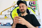 rec. Vintage im Trend – Warum wollen Junge wie Boomer leben? Manuel lebt ohne Smartphone.