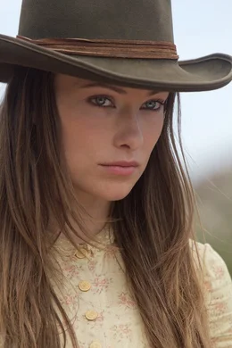 Olivia Wilde (Ella).