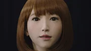 KYOTO, JAPAN - Erica ist ein menschenähnlicher Androide, der vom Intelligence Robotics Laboratory des Advanced Telecommunications Research Institute (ATR) entwickelt wurde.