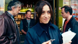 (v.l.n.r.) Guido (Alexander Wipprecht), Hajo (Aurel Manthei), Leyla Aydin (Sabrina Amali) und Thorsten (Johannes Allmayer).