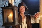 Prinz Johannes (Laurence Rupp) auf der Suche nach sich selbst. Prinz Johannes (Laurence Rupp) auf der Suche nach sich selbst.