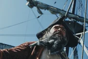 REENACTMENT - Blackbeard blickt in die Ferne.