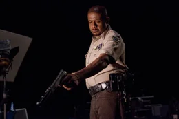 Ronny (Forest Whitaker)