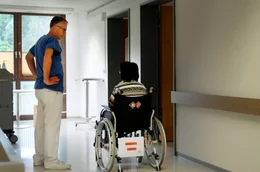 Obwohl die Notaufnahmen der Krankenh&auml;user f&uuml;r die Menschen meist der letzte Rettungsanker in der Not sind, machen die Krankenh&auml;user hier oft ein Millionendefizit.