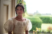 Victoria (Jenna Coleman)