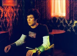 Nachdem John und Jane Smith einsehen mussten, dass keiner von ihnen in der Lage ist, den anderen umzubringen und sie damit ihren Auftrag verfehlt haben, versuchen sie, ihr Versagen mit der Entf&uuml;hrung von Benjamin Danz (Adam Brody) wieder gut zu machen. Doch es stellt sich heraus, dass dieser in dem Fall eine ganz andere Rolle spielt als erwartet...