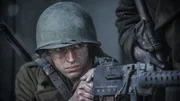 ERNEUERUNG - Private First Class Vito Bertoldo bereitet sich auf den Angriff auf Hatten in Frankreich vor. Gespielt von Boris Bilic. (Holdout II Productions Inc./Liam Herring)