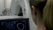Wissenschaftler rekonstruieren aus dem Kopf einer unbekannten Mumie das Gesicht einer Frau.