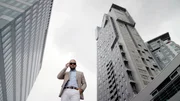 Der Film begleitet Unternehmer, Influencerinnen und Selfmade-Million&auml;re auf ihrem Weg nach oben. Sie gew&auml;hrt exklusive Einblicke in ihren Alltag zwischen Jetset und Business-Meetings, zwischen Sch&ouml;nheitsidealen und Statussymbolen. Dabei geht es nicht nur um Wohlstand, sondern auch um gesellschaftlichen Wandel, Anerkennung und die Frage: Was macht Polen gerade anders &ndash; oder sogar besser &ndash; als Deutschland? - Pawel