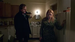 Rob Walsh (Jeremy Bobb, l.); Claire Walsh (Elisabeth Moss, r.)