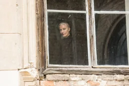 Miss Sophia (Joely Richardson)