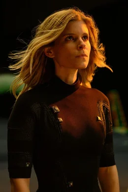 Sue Storm / Invisible Woman (Kate Mara)