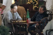 Wayne Dobar (Eric Jensen, l.) und Dr. Cal Lightman (Tim Roth)