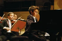 Teo Gheorghiu als Vitus von Holzen - age 12