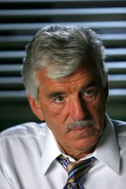 LAW & ORDER -- NBC Series -- "Ghosts" -- Pictured: Dennis Farina as Joe Fontana
